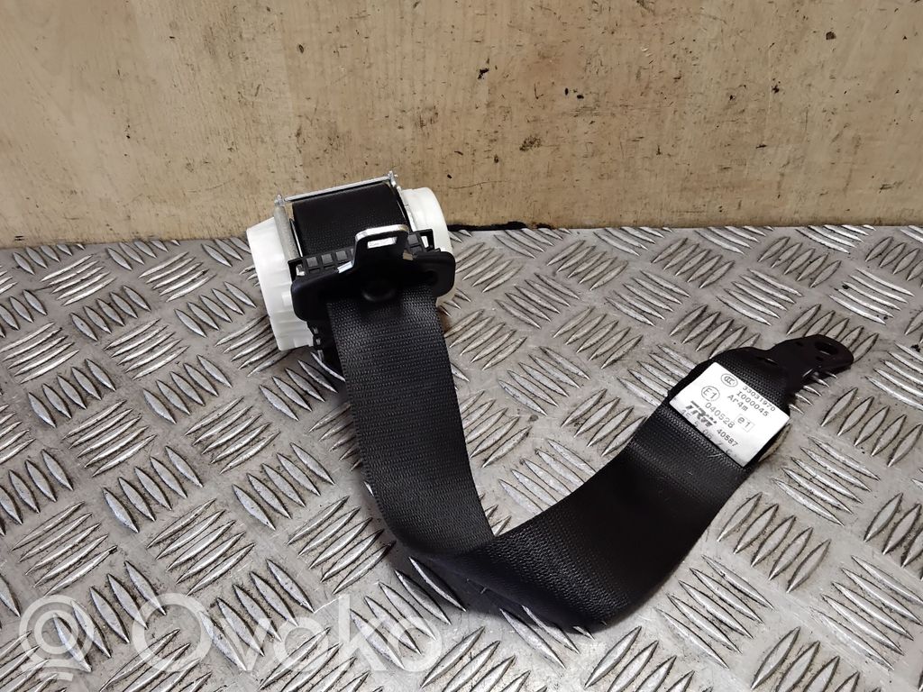 Cinturón trasero   S3340071509K