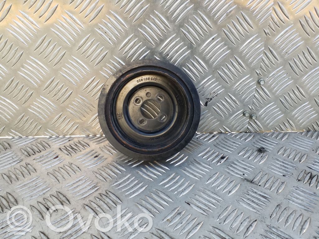 Volkswagen Polo IV 9N3 Koło pasowe wału korbowego