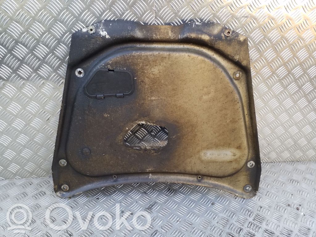 Protecție inferioară motor   31101095656,1095656