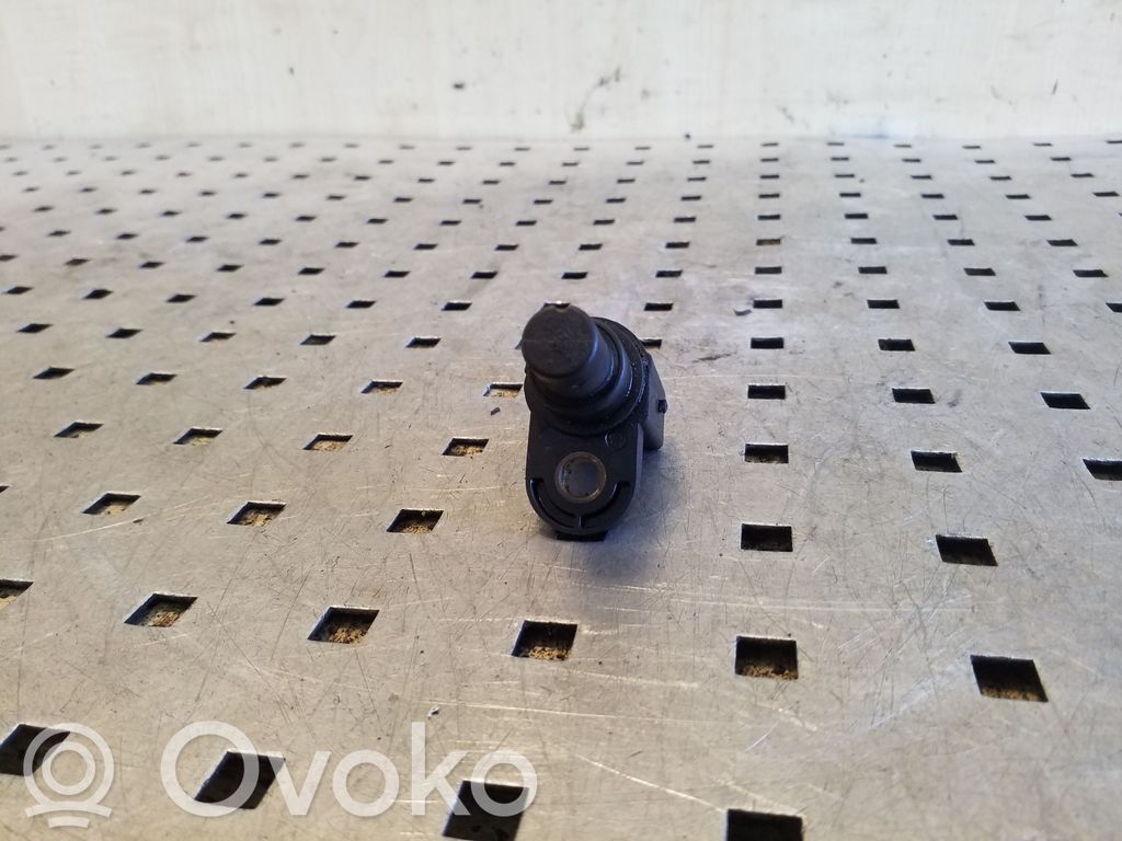 BMW X5 E53 Camshaft position sensor 