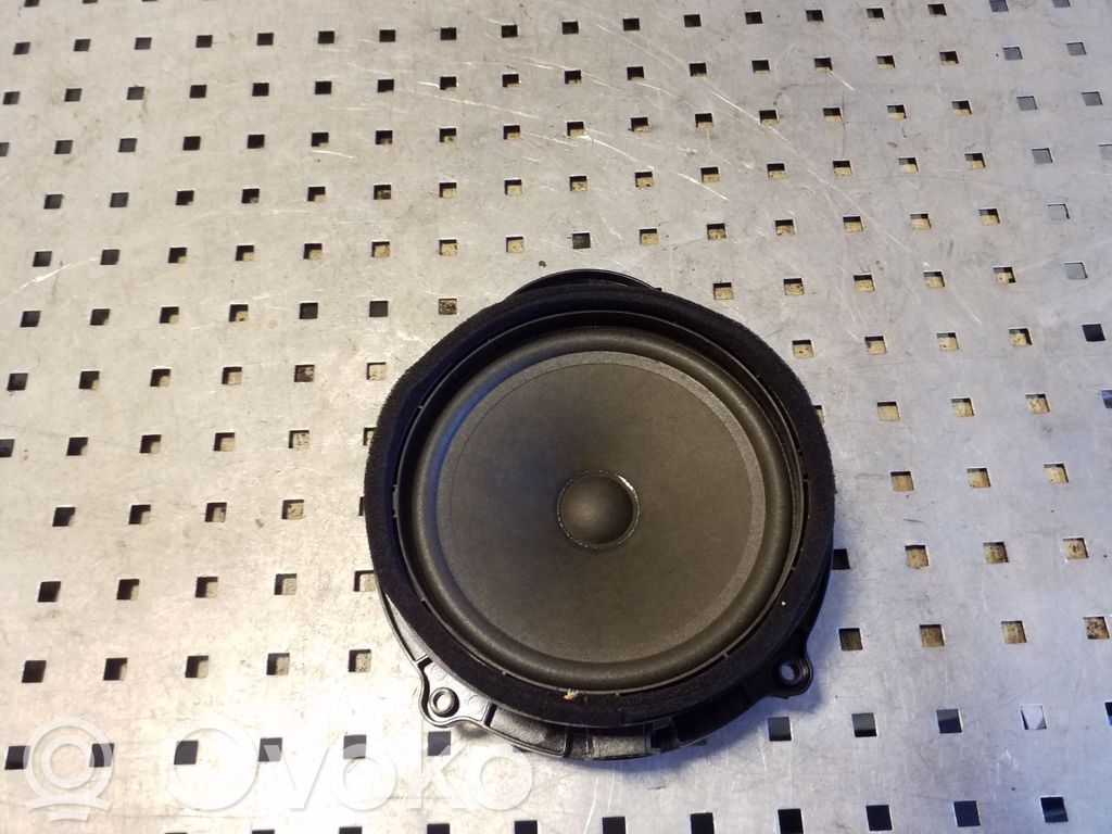 Land Rover Range Rover Sport L320 Front door speaker 