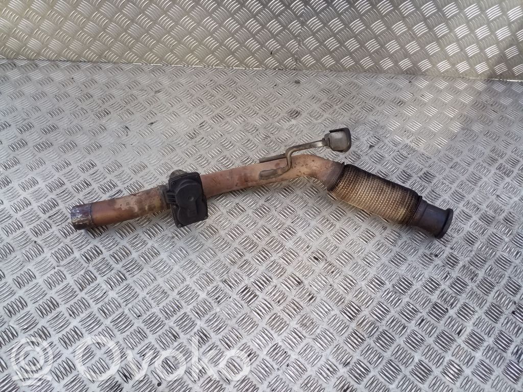 Volkswagen PASSAT B8 Actuator/motor supapă galerie admisie 