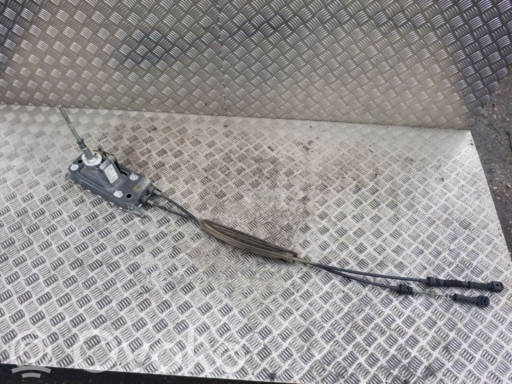 Volkswagen Tiguan Lewarek zmiany biegów / górny 