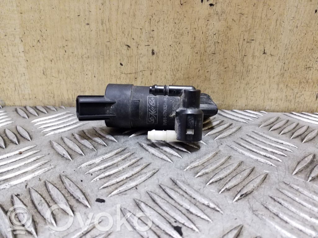 Ford Focus Windscreen/windshield washer pump 