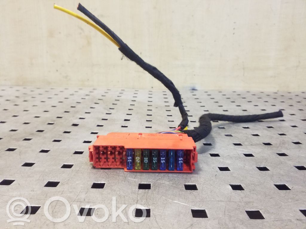 Sulakemoduuli   4F1941824B