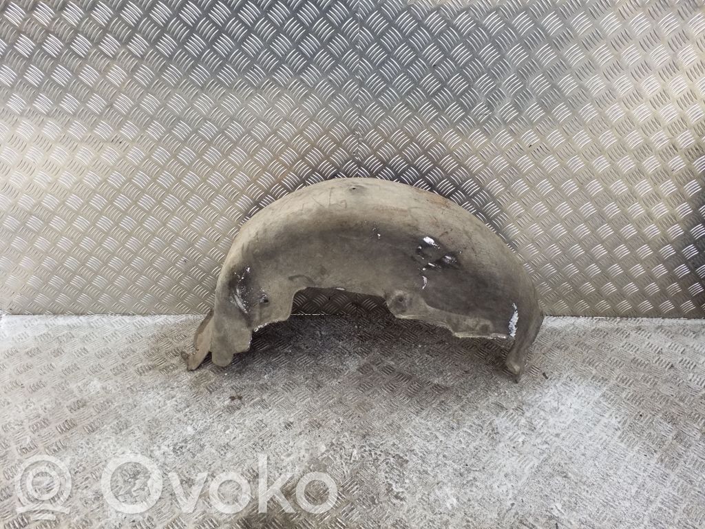 Toyota Corolla E120 E130 Rivestimento paraspruzzi parafango posteriore 