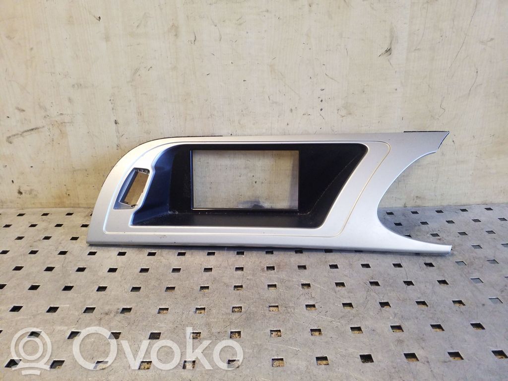 Audi A4 S4 B8 8K Ramka deski rozdzielczej 