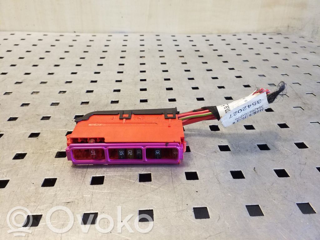 Audi Q5 SQ5 8R Fuse module 