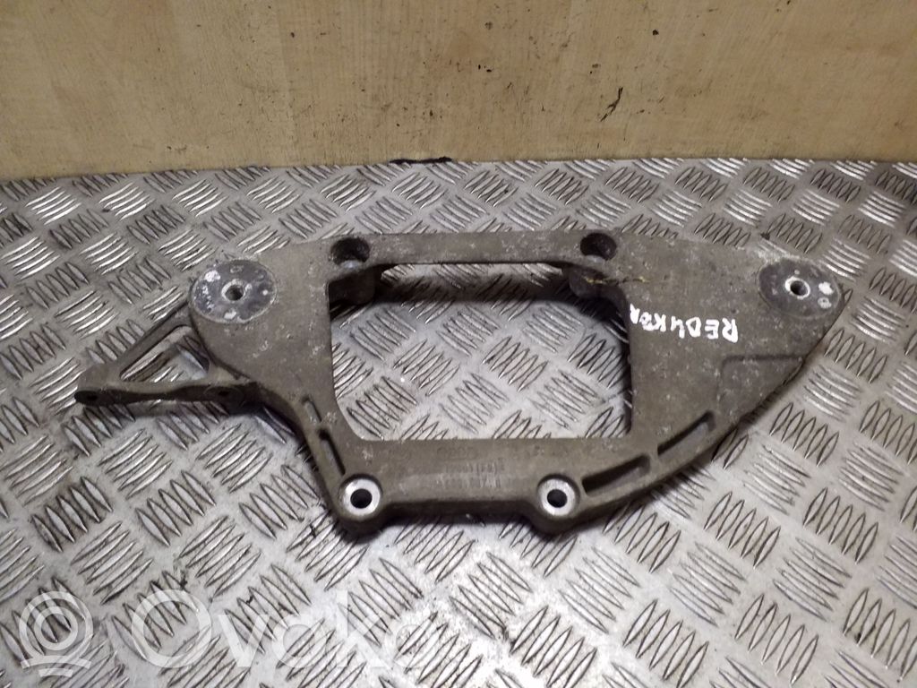 Rear differential/diff mount bracket   8K0599287C