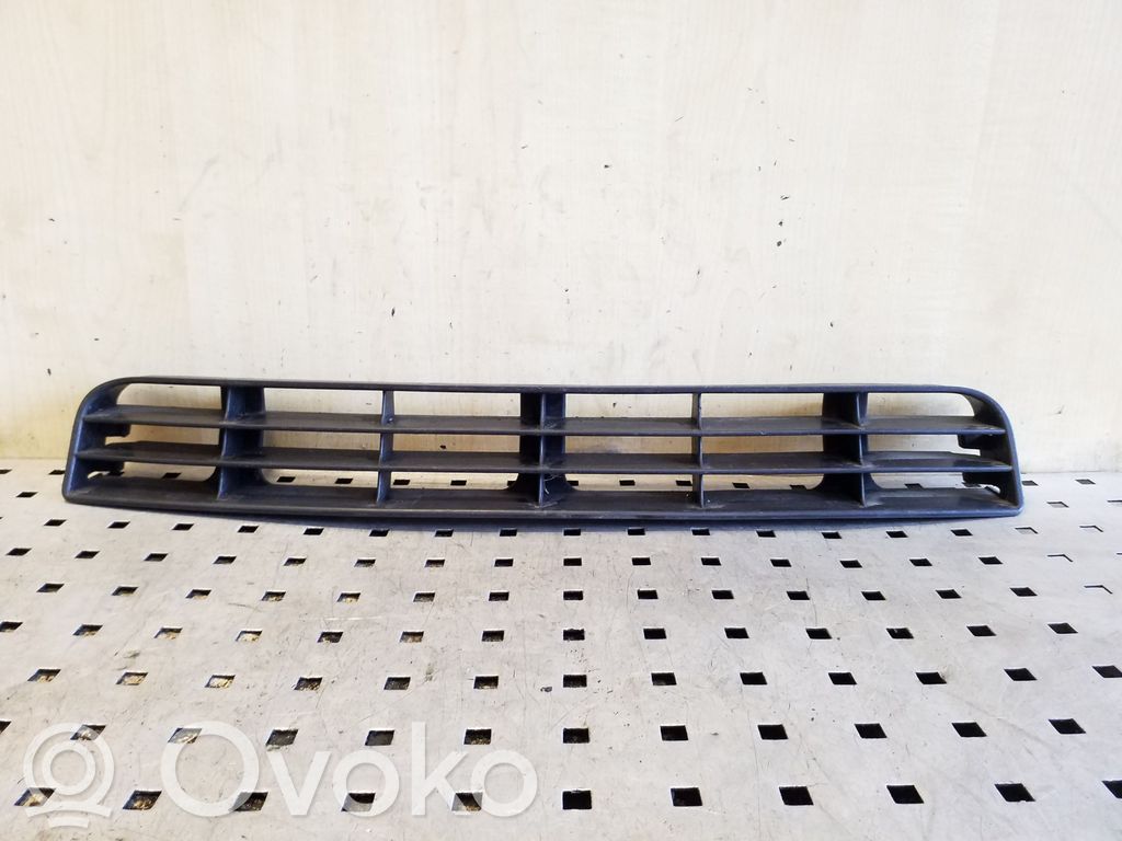 Audi A6 S6 C4 4A Front bumper lower grill 
