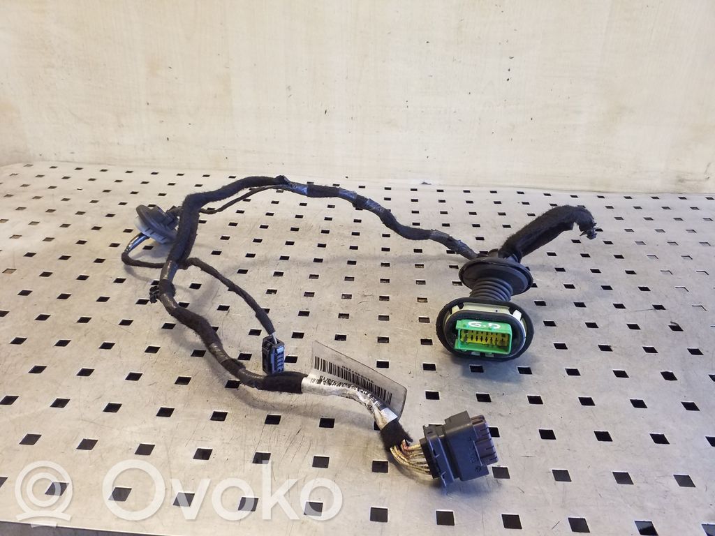 Cableado de puerta trasera   9803467280