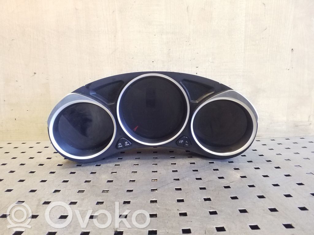 Citroen DS4 Speedometer (instrument cluster) 