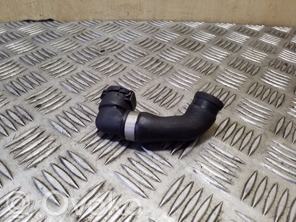 BMW X5 E70 Engine coolant pipe/hose 