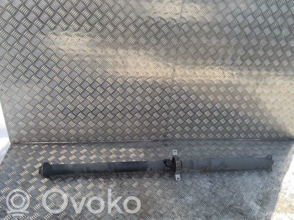 BMW X5 E70 Takavetoakselin kardaaniakseli 