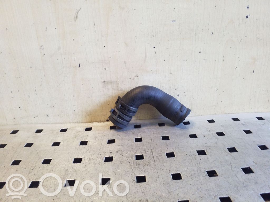 Audi Q7 4L Caurulīte (-es) / šļūtene (-es) 