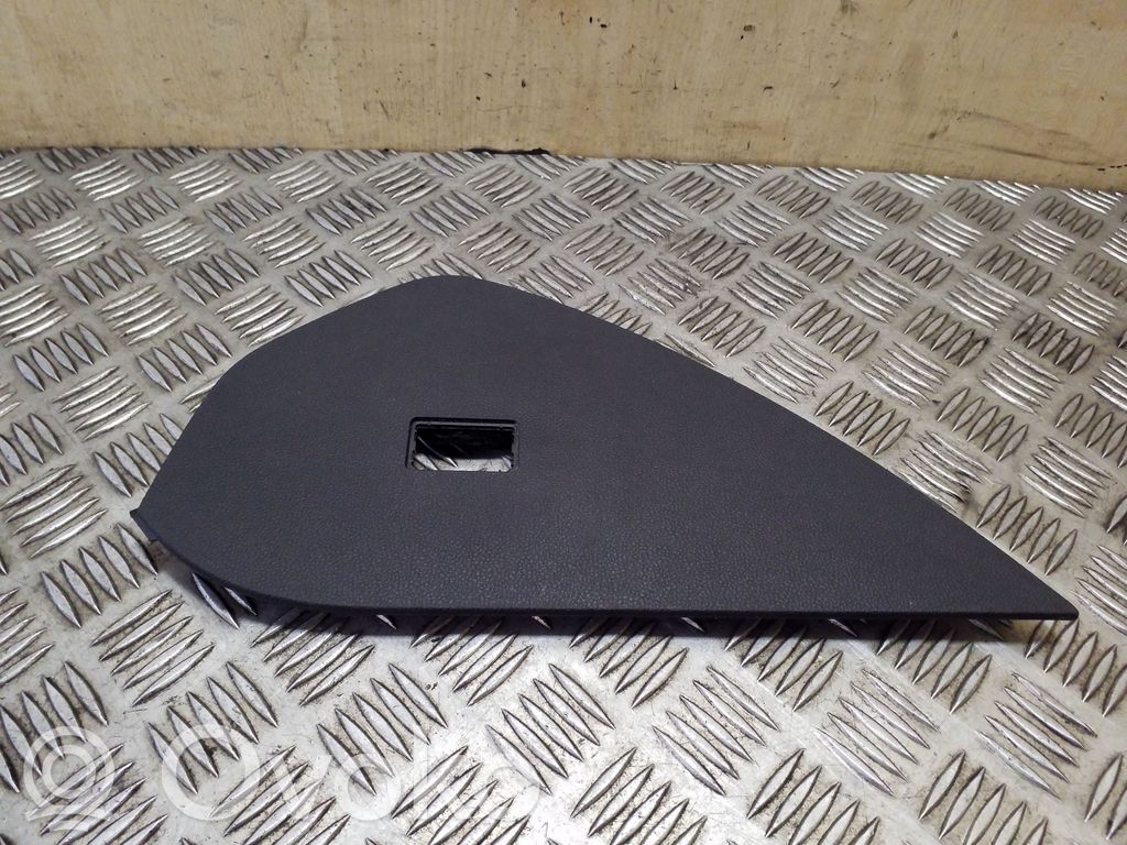 Volkswagen PASSAT B8 Moldura del extremo lateral de panel