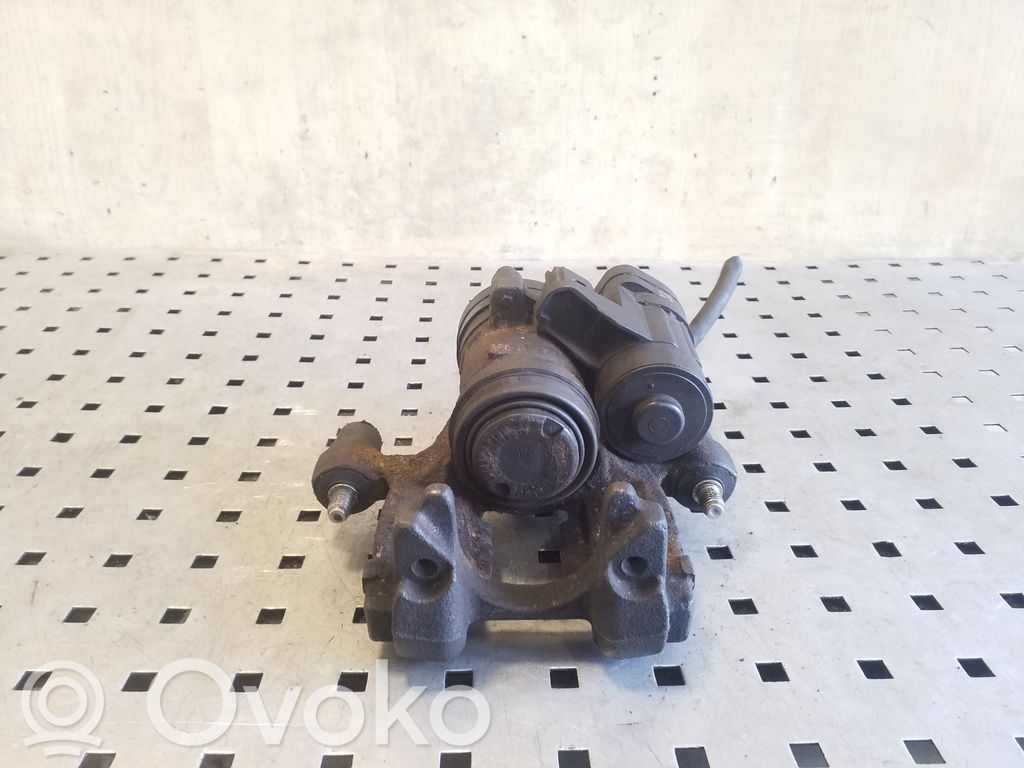 Etrier frână spate   3Q0615406M