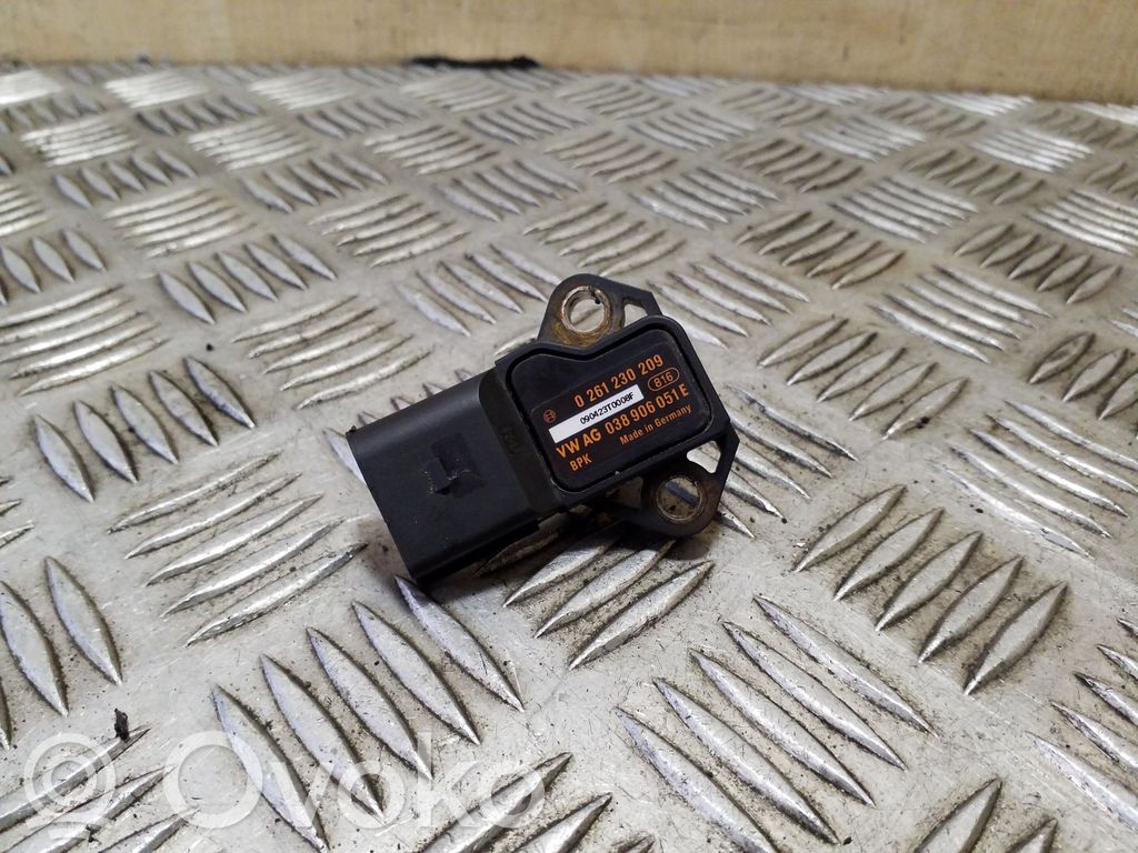 Audi Q5 SQ5 8R Air pressure sensor 