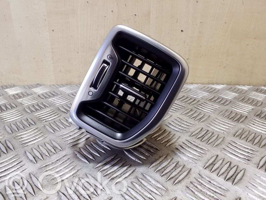 KIA Sportage Grilă ventilație/ramă laterală bord 