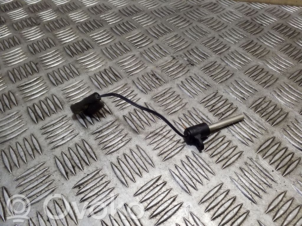 Interior temperature sensor
