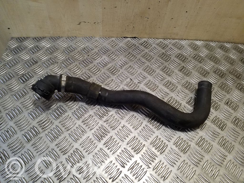 Engine coolant pipe/hose