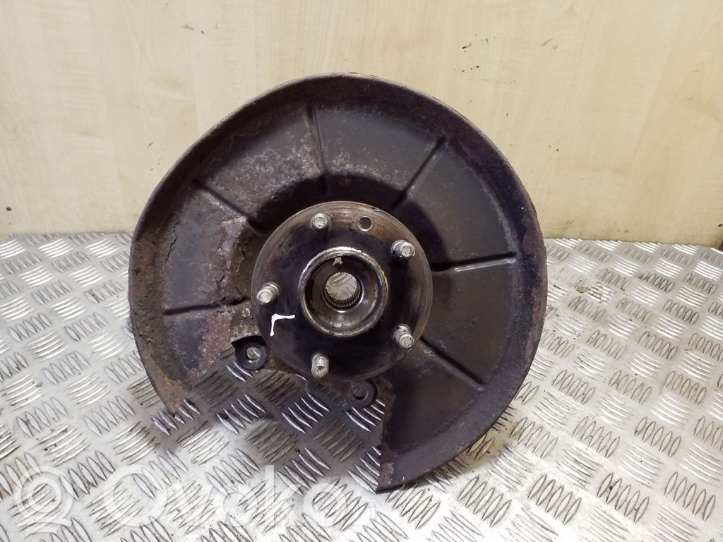 Ford Kuga I Cubo de rueda trasera 