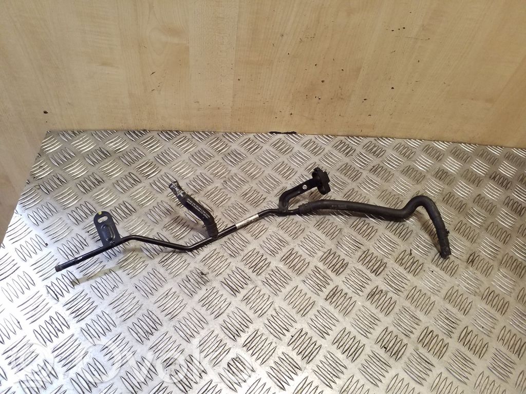 Volkswagen PASSAT B8 Conductă/furtun lichid de răcire motor 