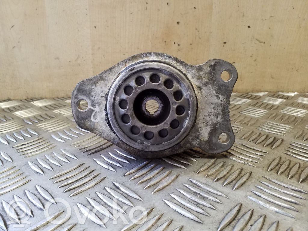 BMW 5 GT F07 Flanșă fixare amortizor față 