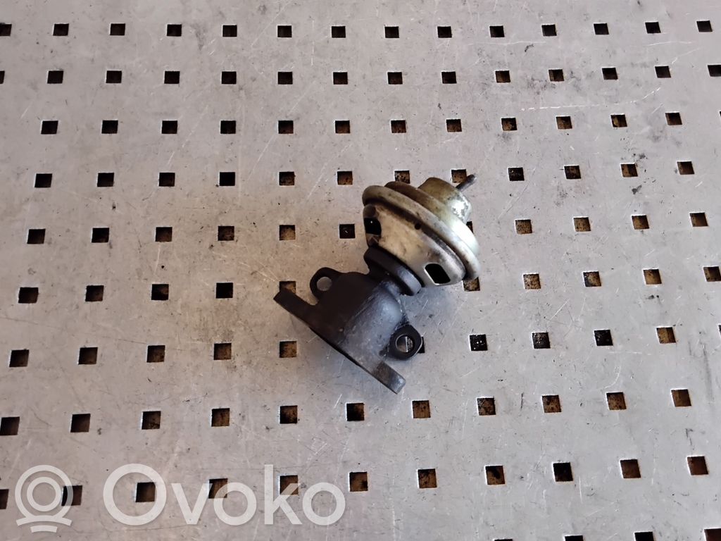 Audi 80 90 S2 B4 Válvula EGR 