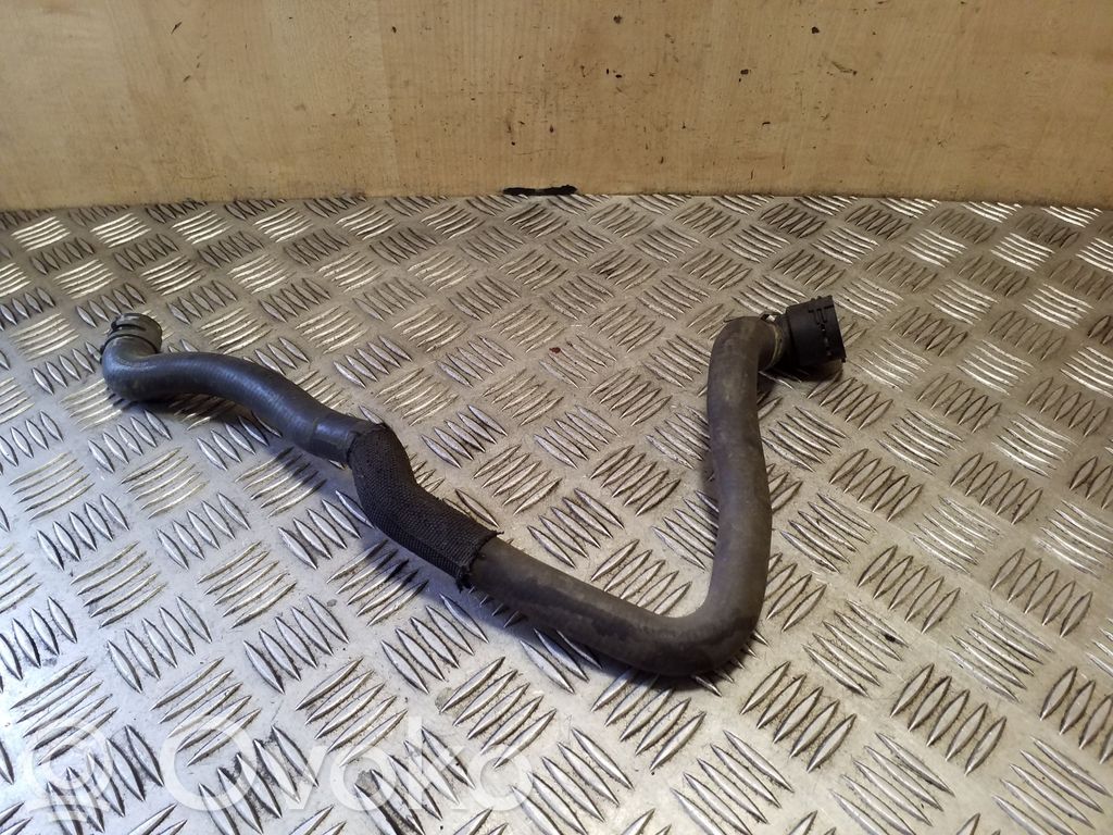 Volkswagen PASSAT CC Conductă/furtun lichid de răcire motor 