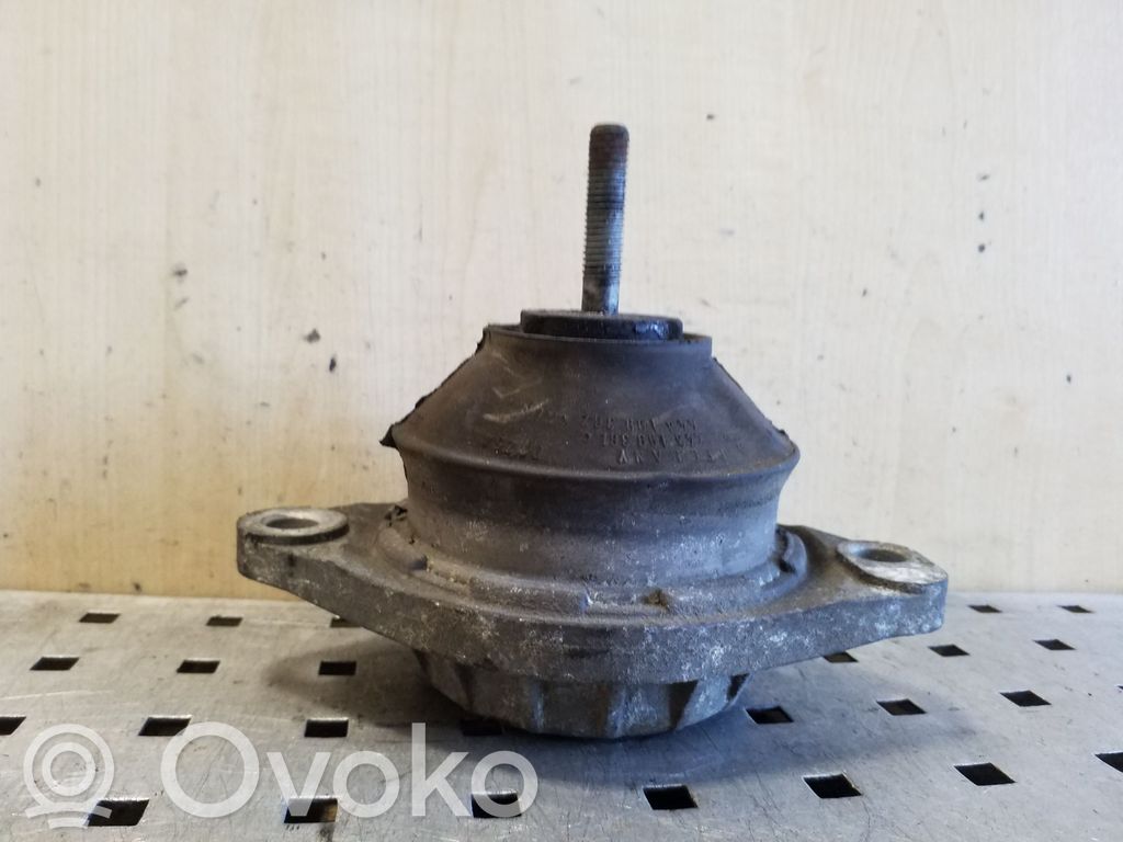 Audi 80 90 S2 B4 Engine mount bracket 
