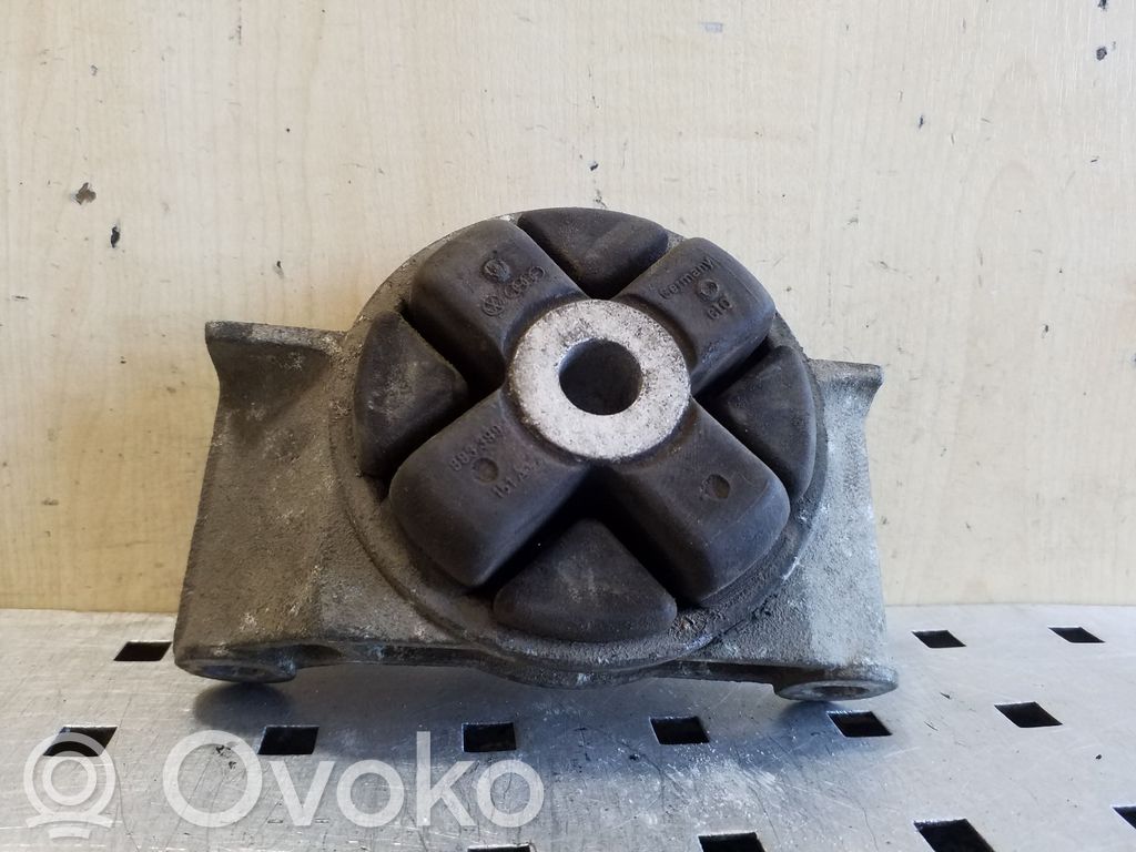 Audi 80 90 S2 B4 Gearbox mount 