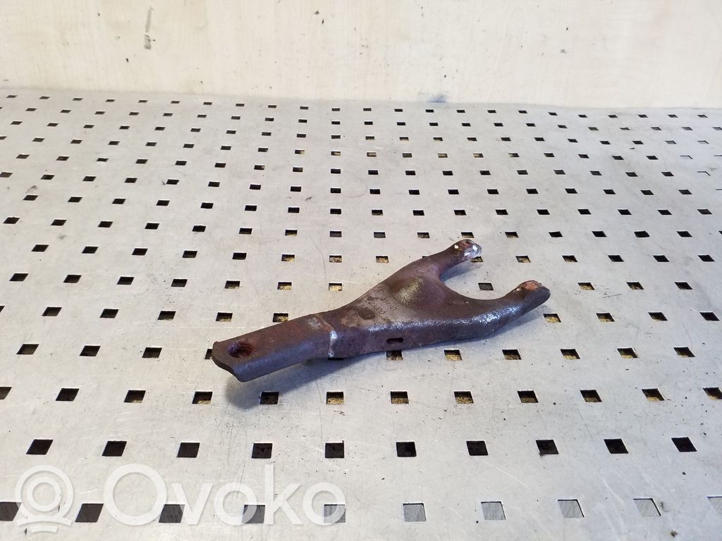 KIA Rio Kytkimen irrotushaarukka 