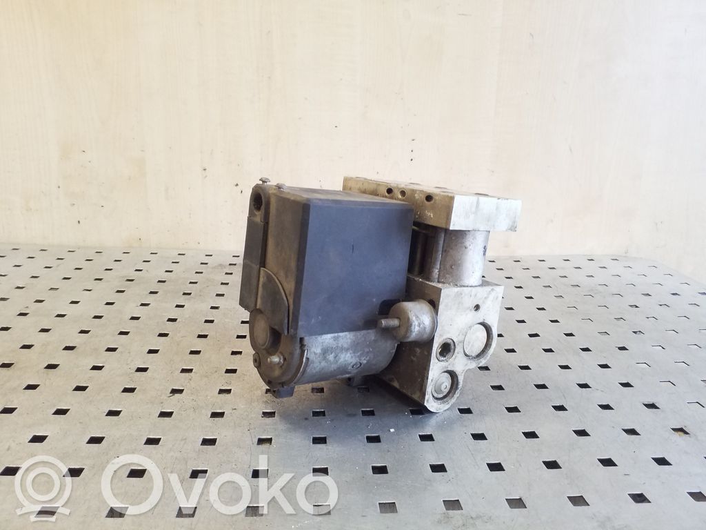 Audi A6 S6 C4 4A ABS-pumppu 