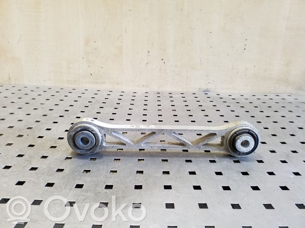 Tesla Model S Рычаг 