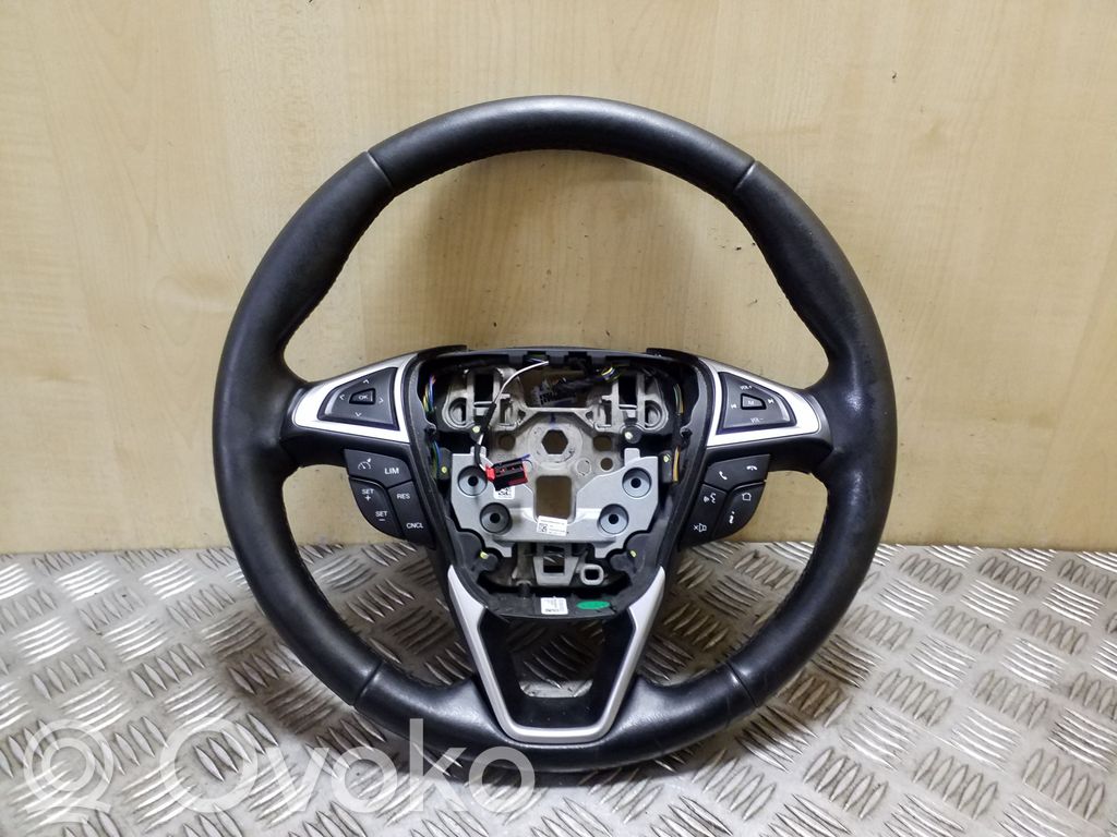 Ohjauspyörä   DS733600KR