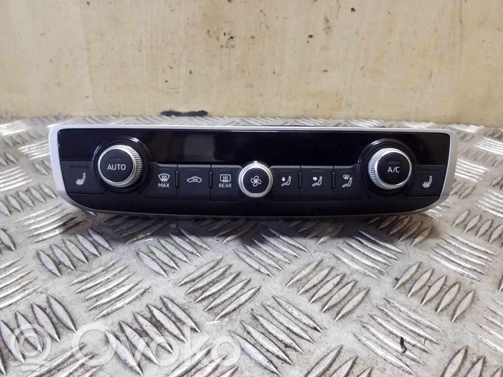 Audi A3 S3 8V Climate control unit 