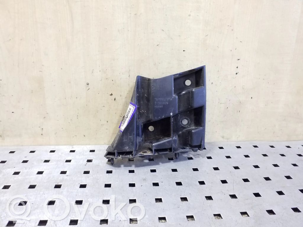 Volvo V40 Front bumper mounting bracket 