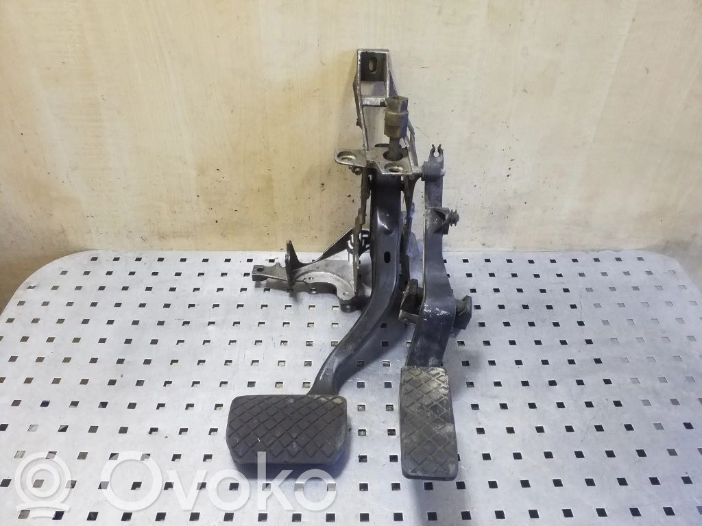 Audi A6 S6 C5 4B Assemblage pédale 