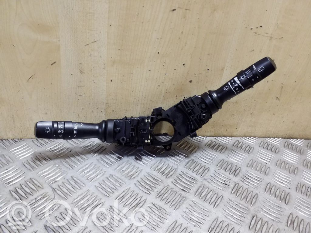 Hyundai ix35 Bloc semnalizator și ștergător parbriz 
