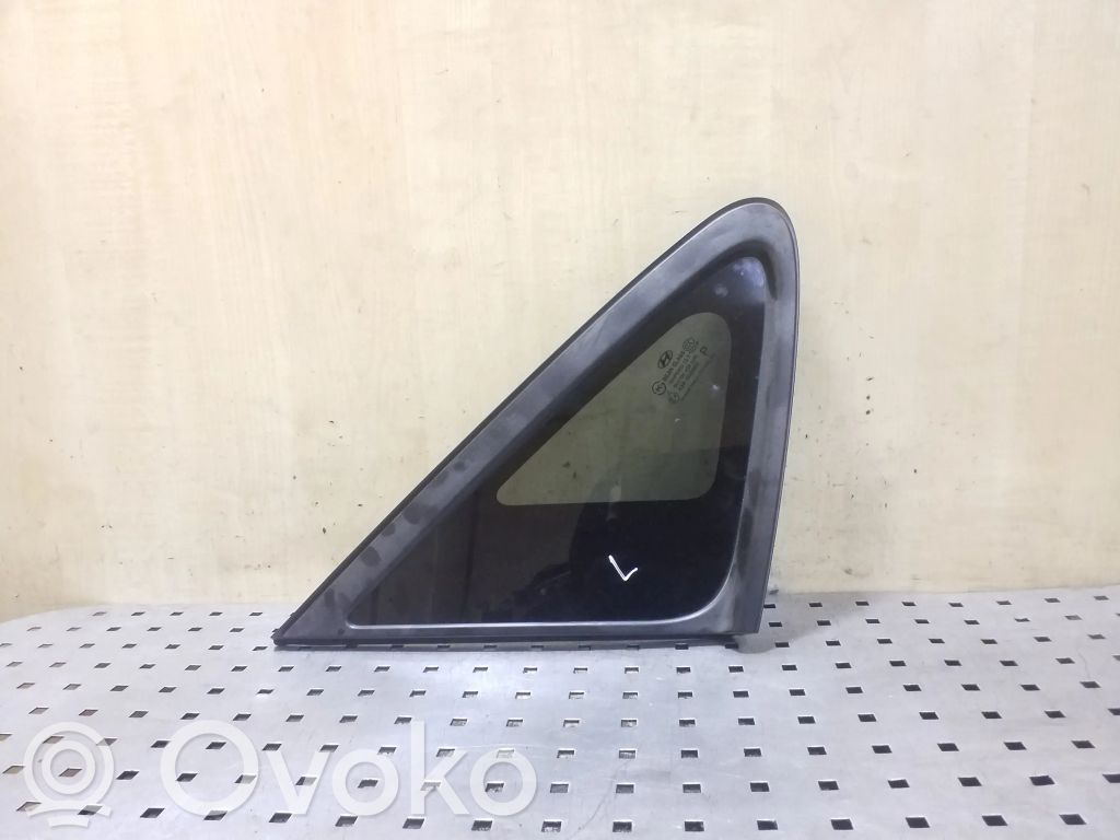 Vidrio lateral trasero
