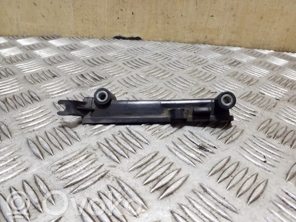 Land Rover Range Rover Sport L494 Osłona paska / łańcucha rozrządu 