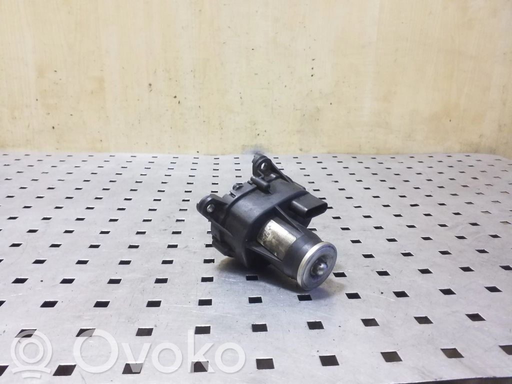 BMW 5 F10 F11 Actuator/motor supapă galerie admisie 