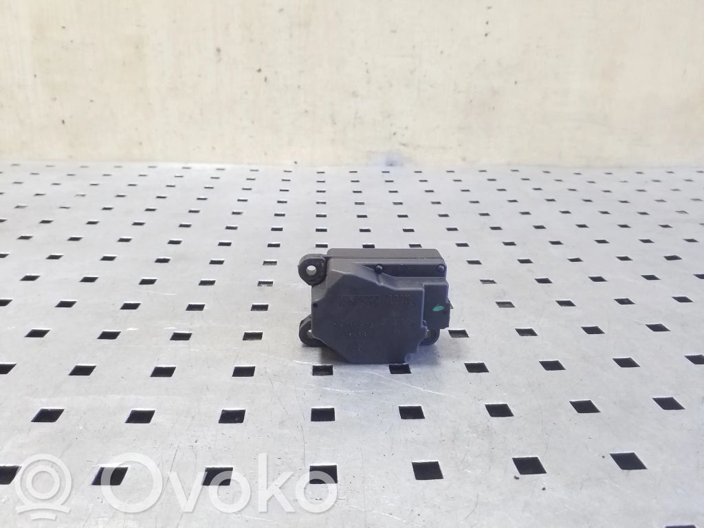 Land Rover Freelander 2 - LR2 Moteur / actionneur de volet de climatisation