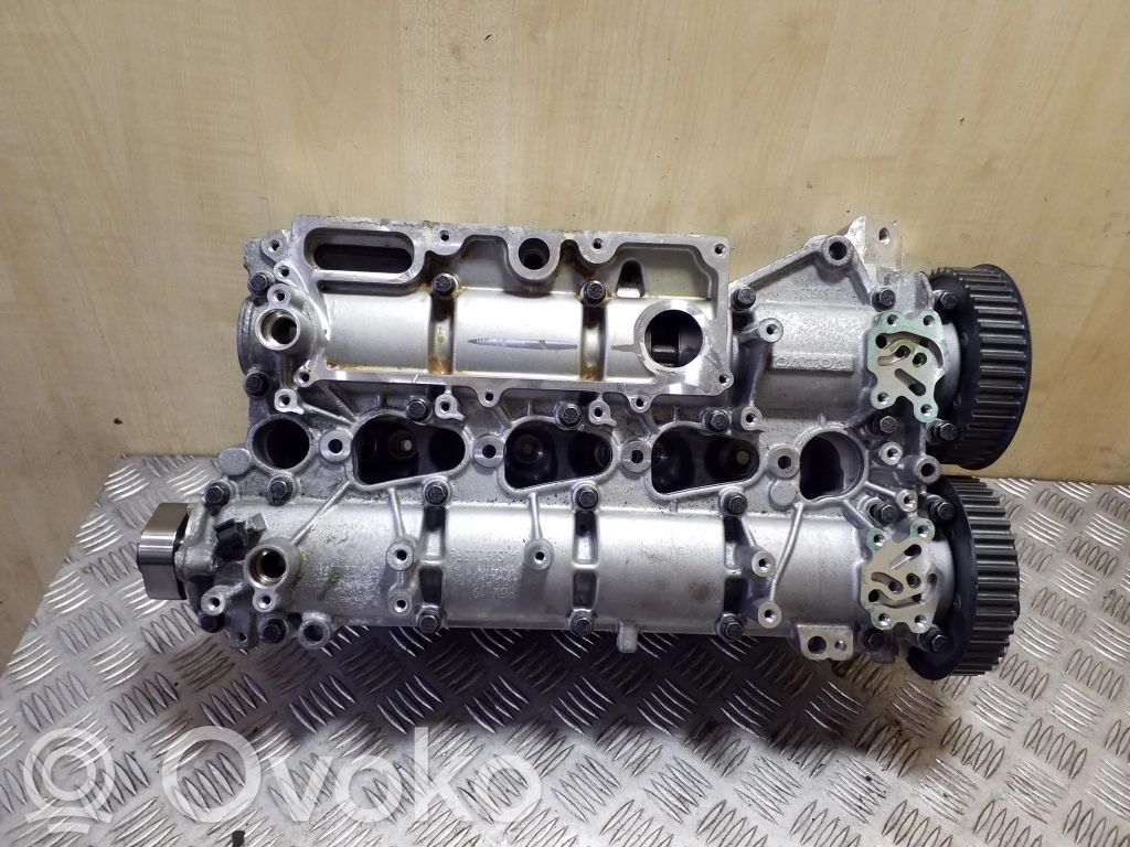 Volvo XC90 Engine head 