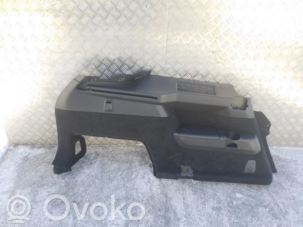 Boczek / Tapicerka / bagażnika   31322565