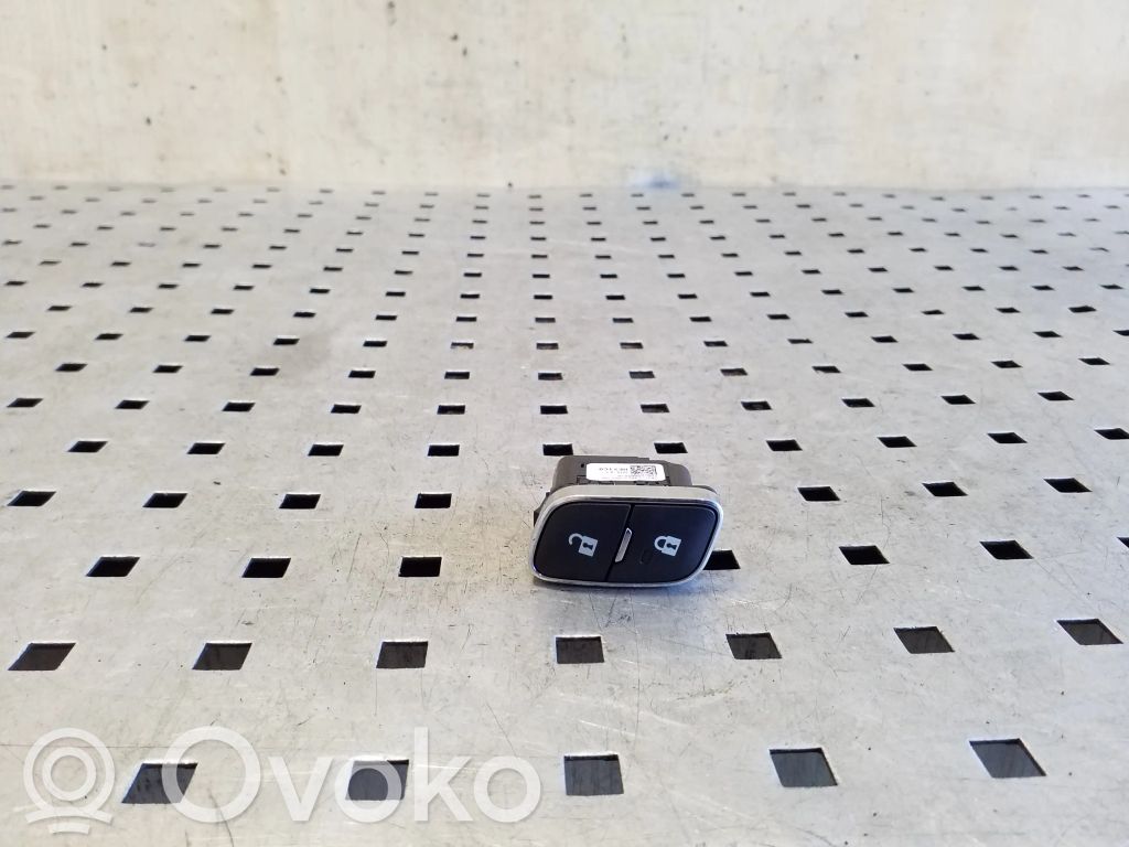 Ford Ranger Central locking switch button 