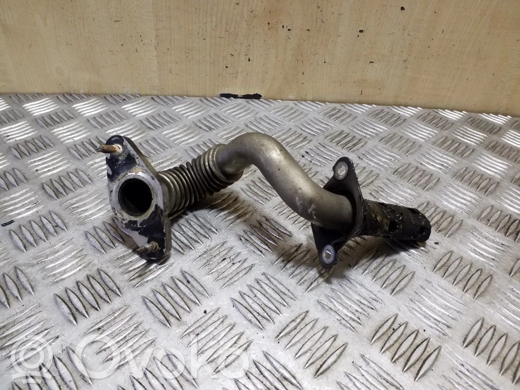 Ford Transit Caurulīte (-es) / šļūtene (-es) 