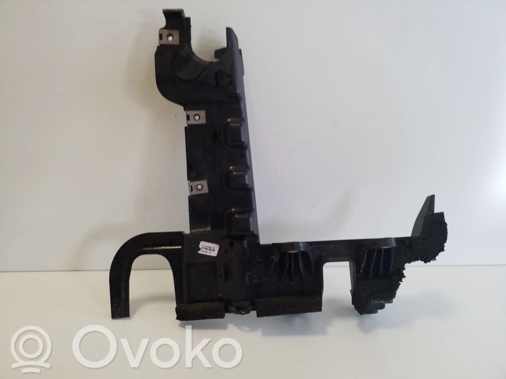 Land Rover Evoque II Battery bracket 