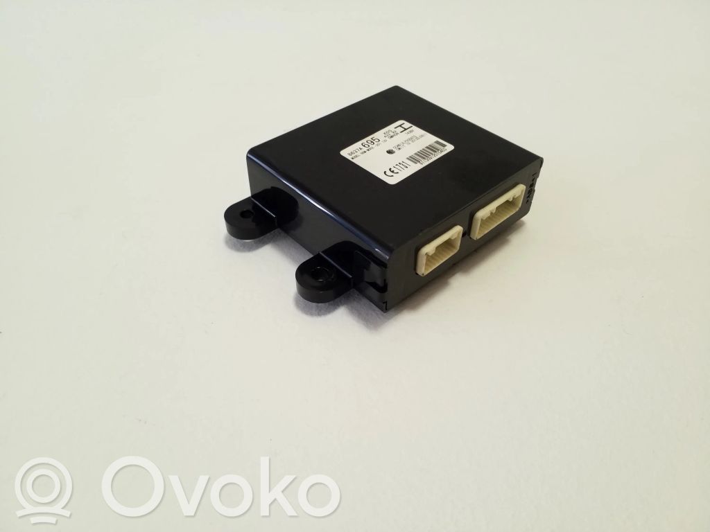 Mitsubishi Outlander Keyless (KESSY) go control unit/module 